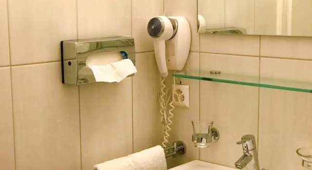 Двухместный номер Standard SWISS HOTEL LA COURONNE