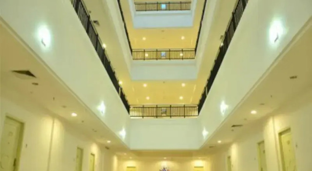 Apartment MTC, Book Apartment Hotels in Sulawesi with Parking, Parking