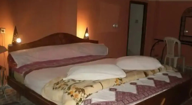Riyad Des Palmiers Hotel Restau, Забронировать Отель Отели Тингир с завтраком, Завтраки