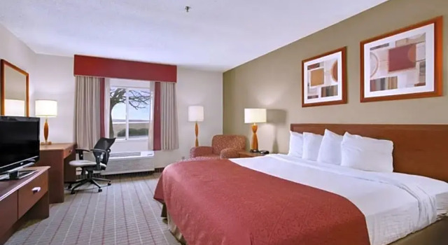 Двухместный люкс Deluxe Baymont by Wyndham Evansville North/Haubstadt