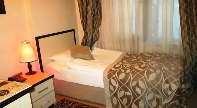 Одноместный номер Standard Glorina Hotel