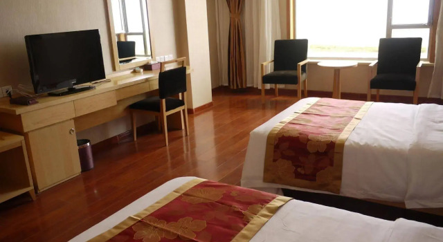 Hai Tian Boutique Holiday Hotel, Забронировать Бутик-отель Бизнес-отели Шаньдун, 4* 5*
