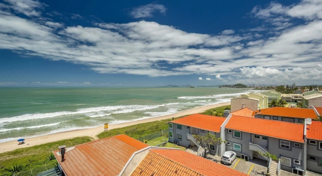 Апартаменты VAC - Beachfront Condo in Itajuba Beach