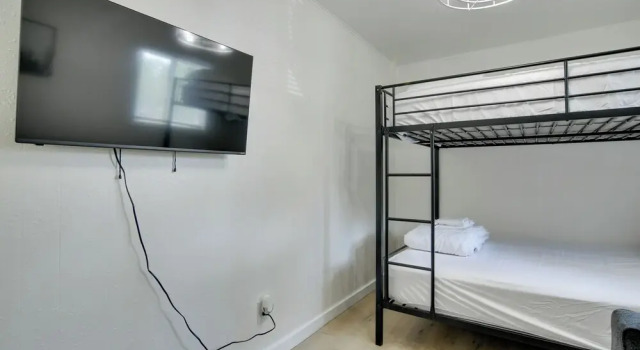 Table Rock Lake Apt w/ Community Dock & Fire Pits!, Забронировать Апартаменты/квартира Отели Table Rock Lake с парковкой, Парковка