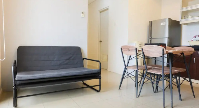 Comfy 2br Cosmo Terrace Apartment, Забронировать Апартаменты/квартира Отели Джакарты с парковкой, рядом с Jakarta Textile Museum, Парковка