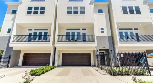 Modern Cozy Home with King Bed, Забронировать Дом для отпуска Хьюстон Texas Gulf Coast