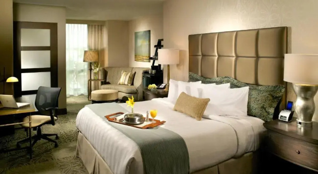 Номер Standard Crowne Plaza Charleston by IHG