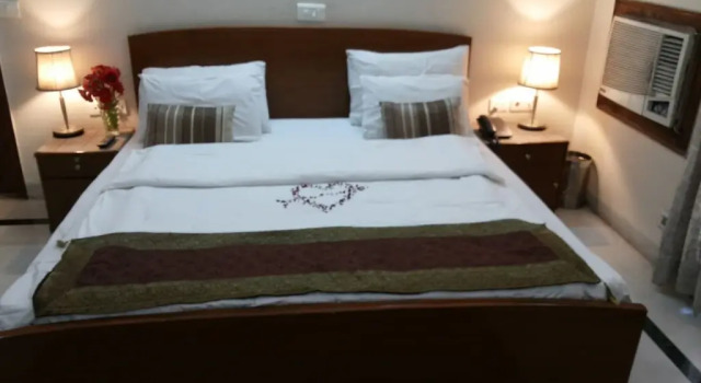 Sovereign Residency BnB Noida, Забронировать Отель «постель и завтрак» Нойда штат Уттар-Прадеш