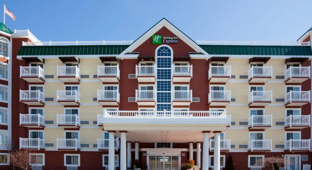 Номер Deluxe Holiday Inn Express Hotel & Suites Petoskey by IHG