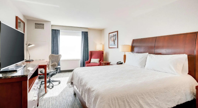 Двухместный номер Hilton Garden Inn Milwaukee Airport