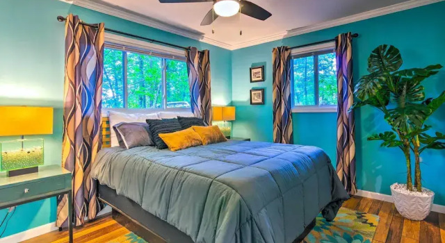 Коттедж Mtn-view Gem in Lake Lure w/ Game Room & Fire Pit