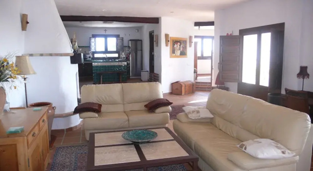 Casa Blanca (2 bed)