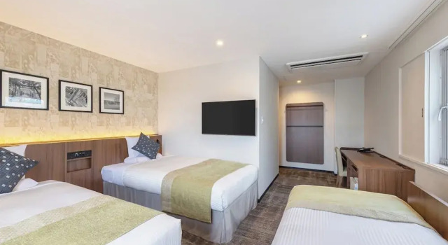 Трёхместный номер Superior HOTEL MYSTAYS Hakodate Station