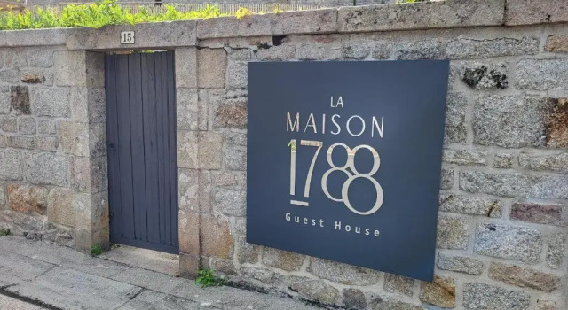 La Maison 1788, Rezerwuj Hotel Meymac 