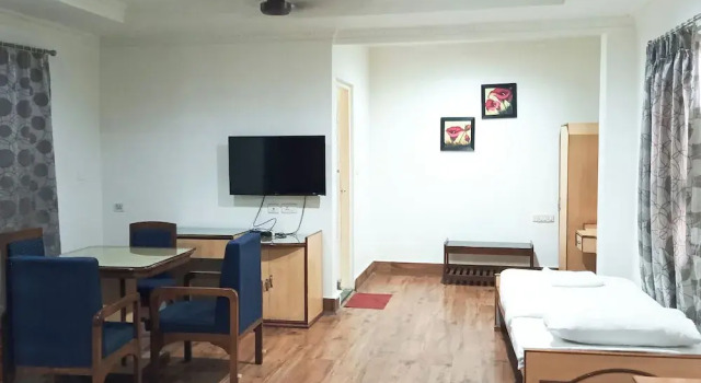Трёхместный номер Deluxe Hotel Vinayak