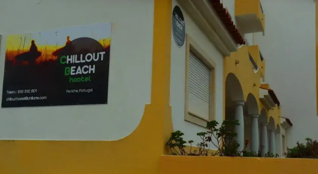 Chillout Beach Hostel, Varaa Hostelli Hostellit kohteessa Oeste, Hostelli