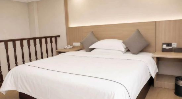 Двухместный люкс Shanghai seaside Boutique Hotel