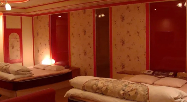 Четырёхместный семейный номер Standard Hotel Alten