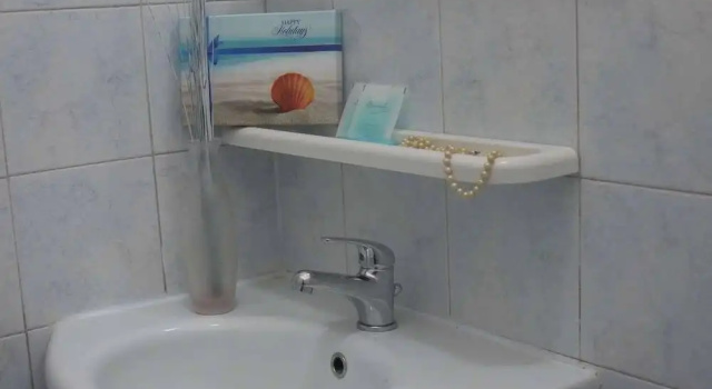 Четырёхместный номер Standard с балконом Hotel Frida