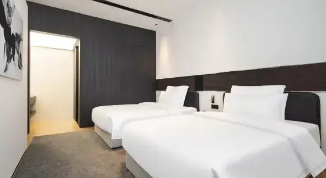 Люкс Business Panjin Weike Hotel (Wanda Plaza)