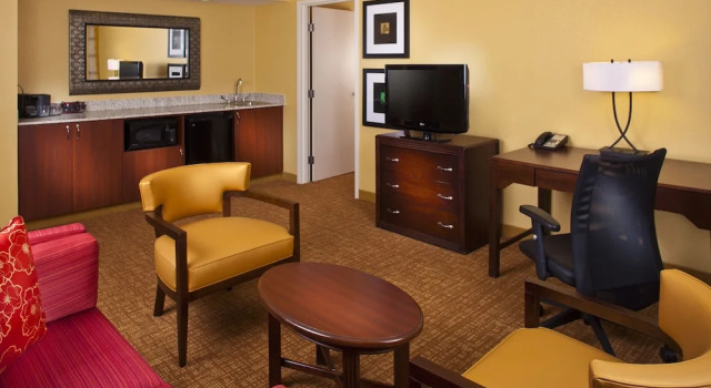 Номер Standard Sonesta Select Birmingham Colonnade