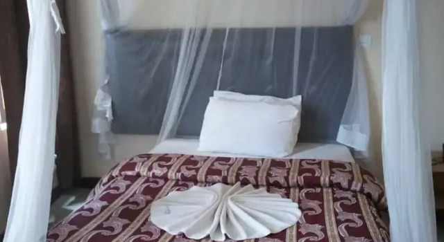 Номер Standard Roof Garden Hotel