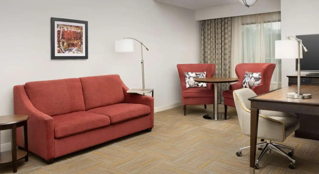 Hampton Inn & Suites by Hilton Phoenix Tempe