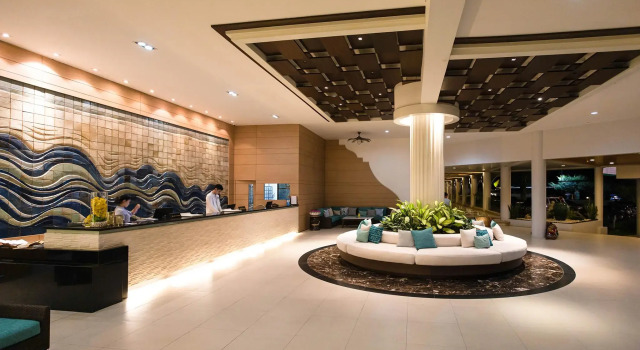 The Cha-am Methavalai Hotel