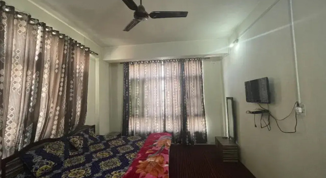 Goroomgo Burge Green Guest House, Забронировать Гостевой дом Сринагар Jammu & Kashmir Ski