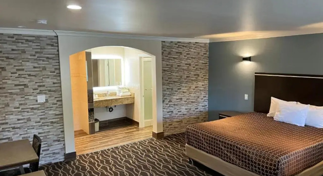 Номер Standard Walnut Inn & Suites West Covina