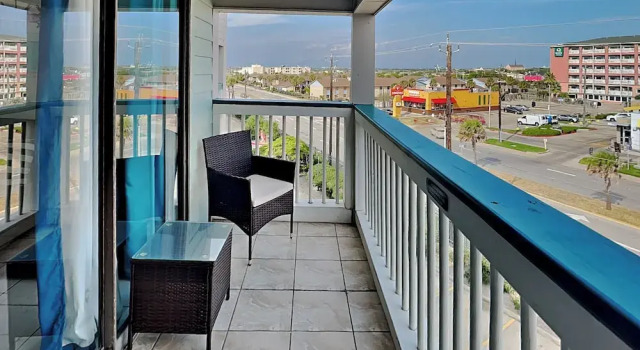 Номер Standard c 1 комнатой с балконом Coastal Blessings by Ryson Vacation Rentals