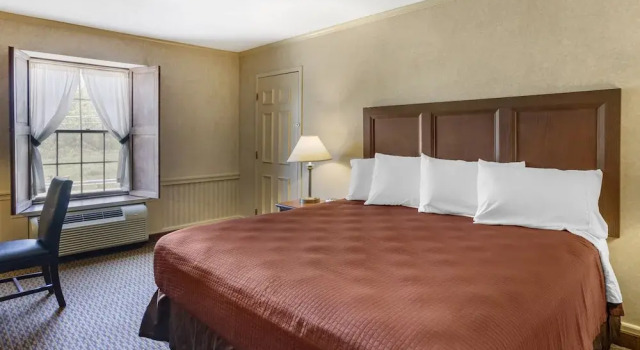 Трёхместный номер Deluxe The Riverstone Inn