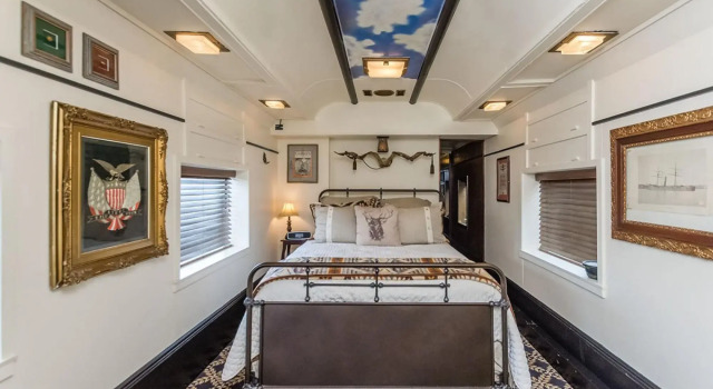 Pullman Train Car, Забронировать Отель Фредериксберг Texas Wine Country, рядом с Театр Rockbox