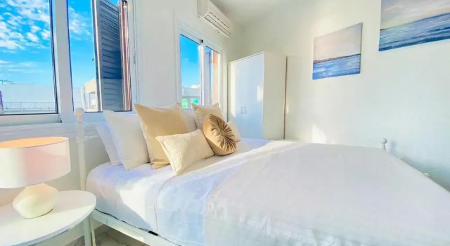 Phaedrus Living : Luxury Flat Lighthouse 75, Book Lejlighed Lejligheder i Pafos, nær Paphos Harbour, Lejlighed