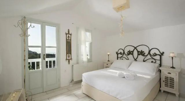 Апартаменты Superior Дуплекс Althea Traditional 4star Hotel