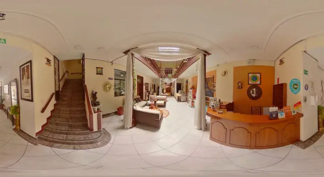 4 Mundos, Buchen Sie Hotel Hotels in Cuenca mit Parkplatz, in der Nähe von Straw hat Museum, Parkplätze