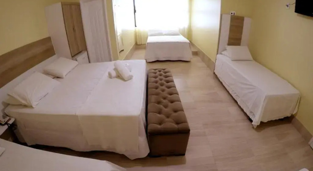 Четырёхместный номер Deluxe Faixa Hotel