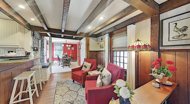 181 Chase St Home 3 Bedrooms 2 Bathrooms Home