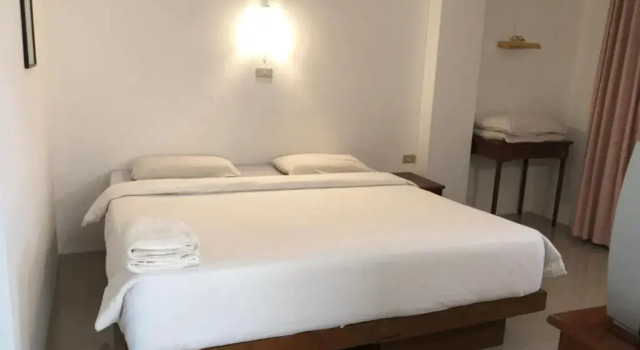 Семейный номер Standard с 2 комнатами Paradorn Inn