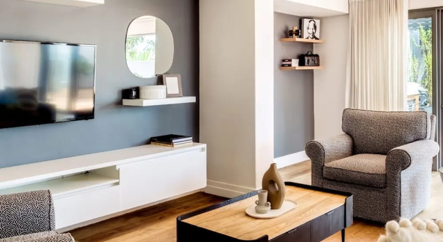 Tranquil Escape in Sea Point Aureto