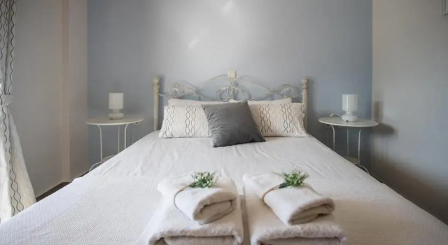 Вилла с видом на море Velanidia Apartments