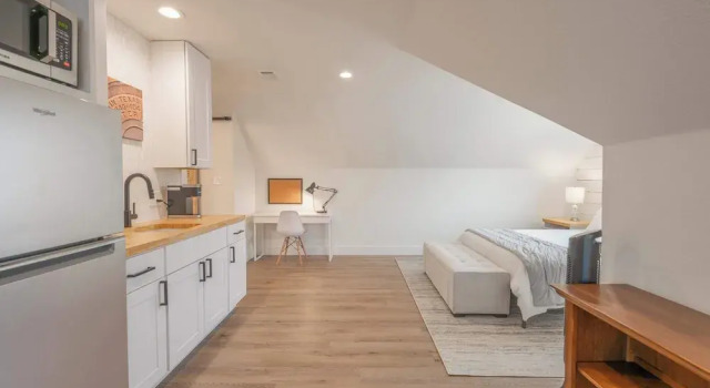Люкс Scarlet Ridge Retreat - Near Wineries & DT Austin!
