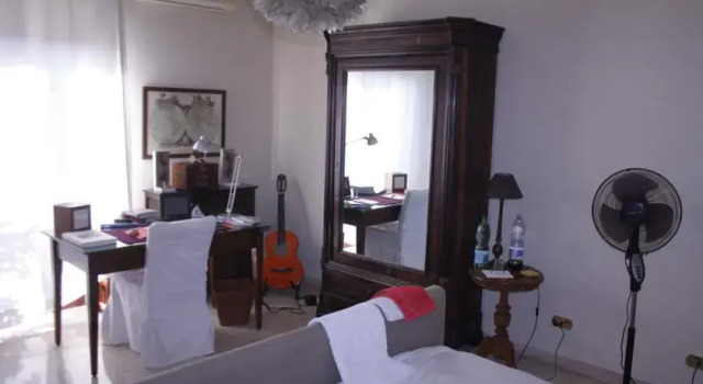 B&B Royal Palace Room, Забронировать Отель Казерта Кампания, рядом с Seconda Università degli Studi di Napoli