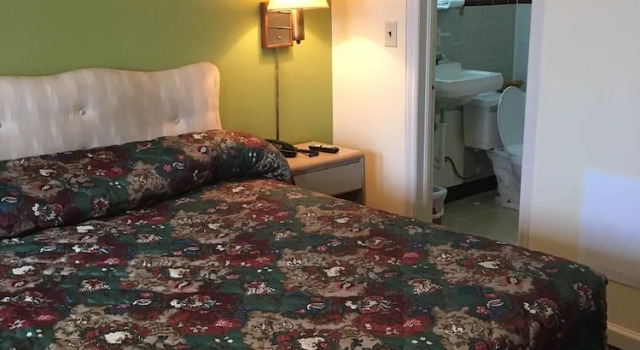 Студия Standard Shaws Komfort Motel