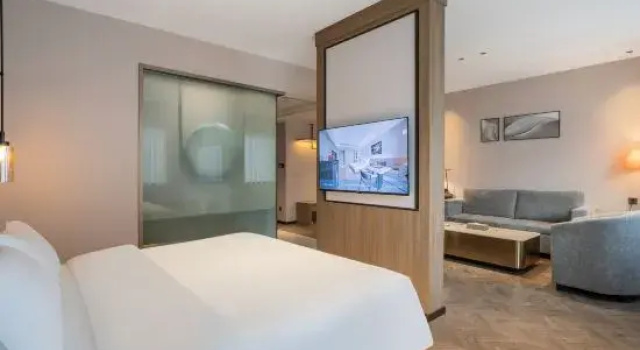 Люкс MEHOOD LESTIE HOTEL（Tianjin Haitai North-South Street, Chengjian University）