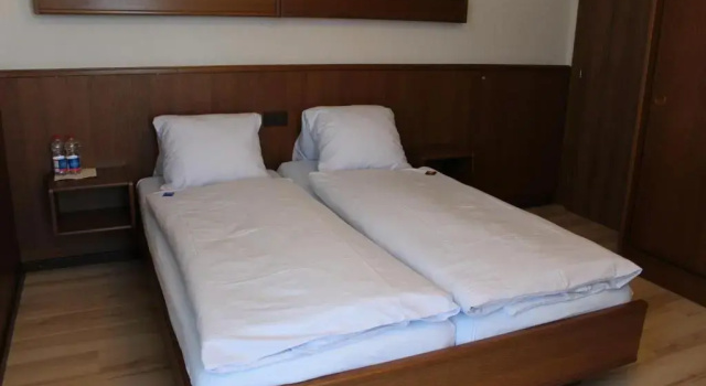 Двухместный номер Standard с видом на озеро Hotel Glärnisch Hof