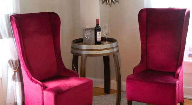 Red Mahone Bed & Breakfast