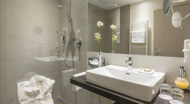 Двухместный номер Economy с балконом Romantik Hotel & Restaurant Stafler