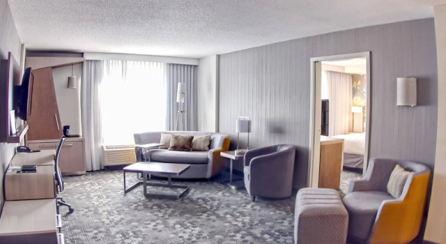 Courtyard by Marriott Wilkes-Barre Arena, Book Hotel Hoteller i The Poconos med pool, Swimmingpool