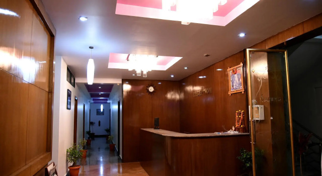 Люкс Hotel Sarayu Hassan